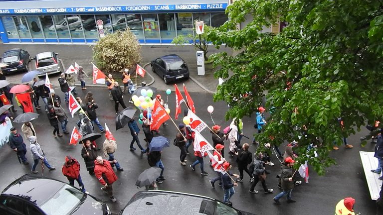 Die 1. Mai Demonstration in Düsseldorf